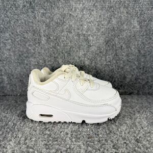 Nike Kids Sneakers in White and Cream